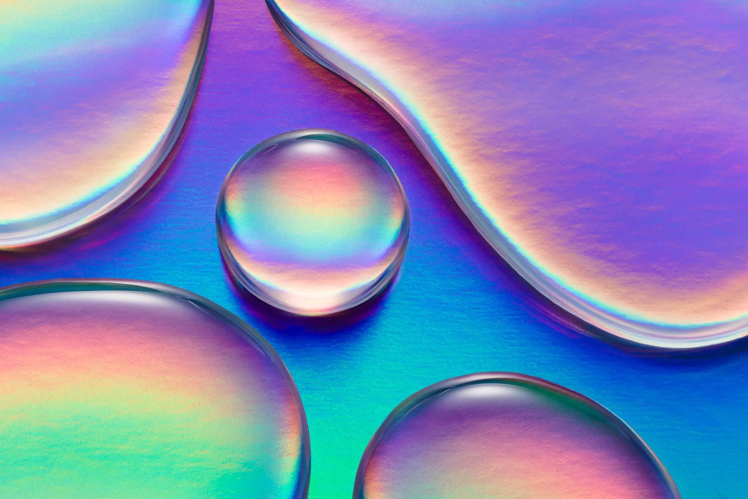 Macrophotography of colorful waterdrops